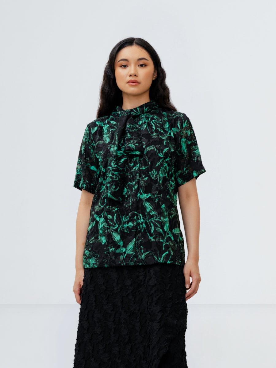 CLEMENCIA BLOUSE LEAVES - BLACK GREEN